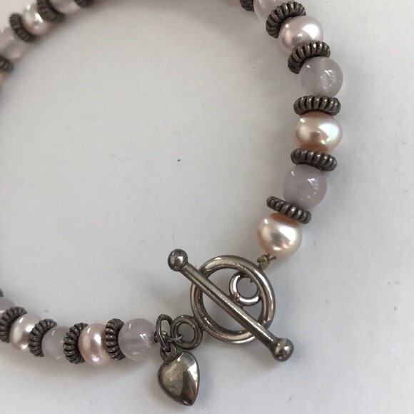 Vintage Handmade Mauve Pearls Rose Quartz Sterling Silver Charm Toggle Bracelet - Picture 7 of 9